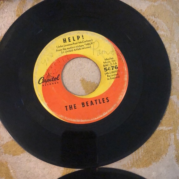 Beatles 45 records Hey Jude, yesterday, help, I am the walrus, let it be, 8 reco - Picture 7 of 10